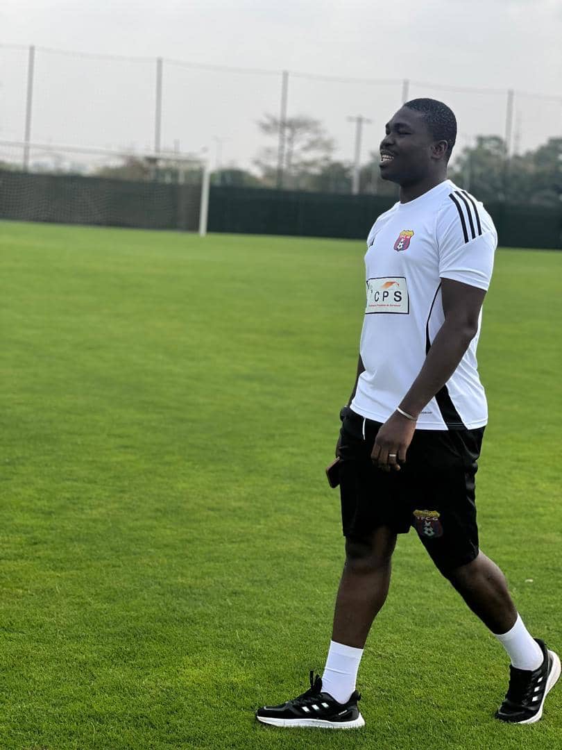 Le coach sur le terrain